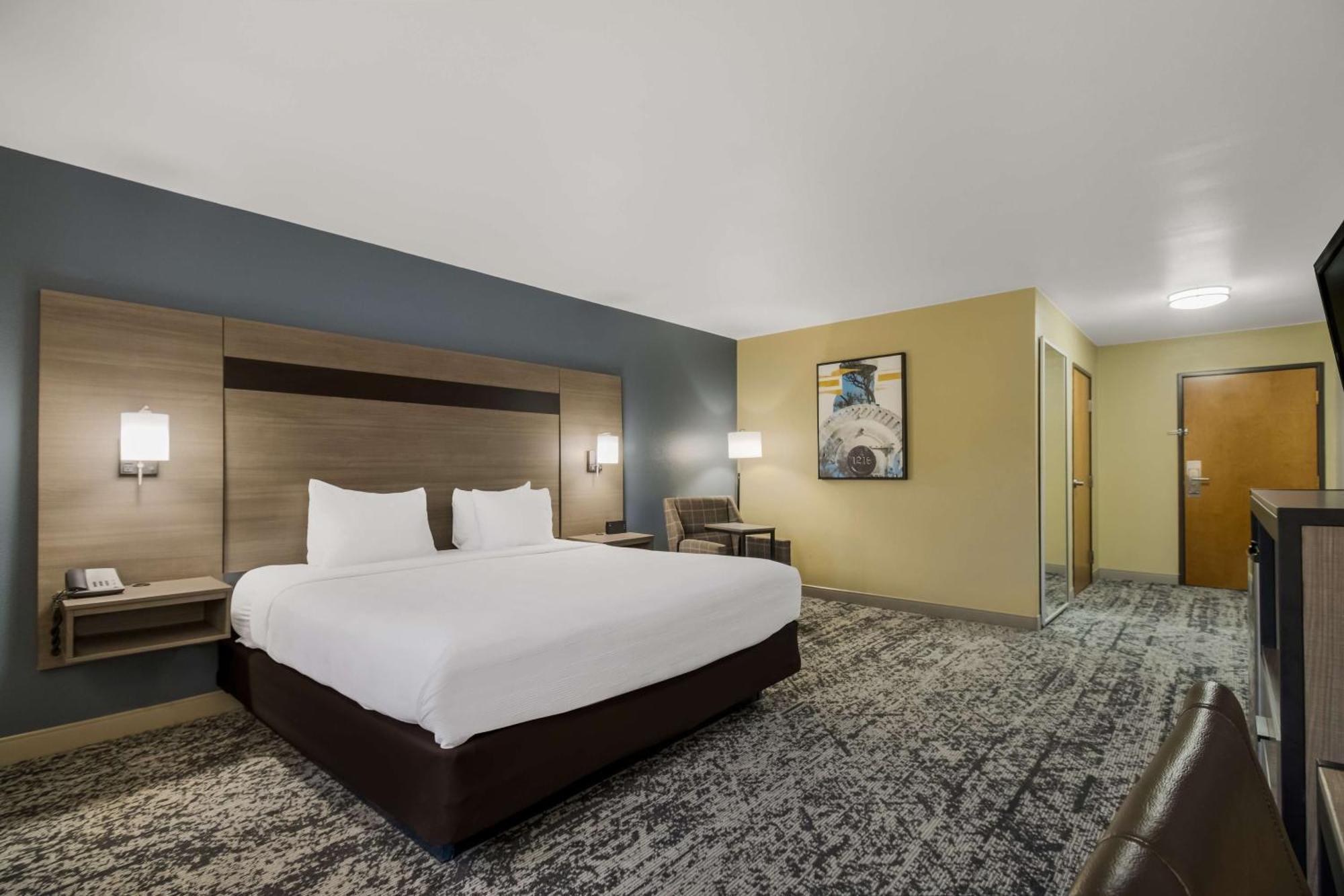 Best Western Temple Inn & Suites Buitenkant foto